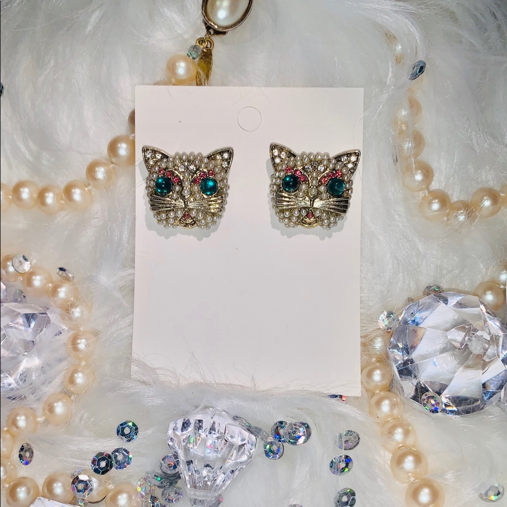 Cat Face Vintage Jewelry - Earrings - Picture 1 of 1
